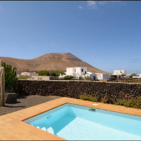 Timanfaya Villa